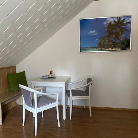 Cozy Apartment In Merlsheim With Garden Нихайм Экстерьер фото