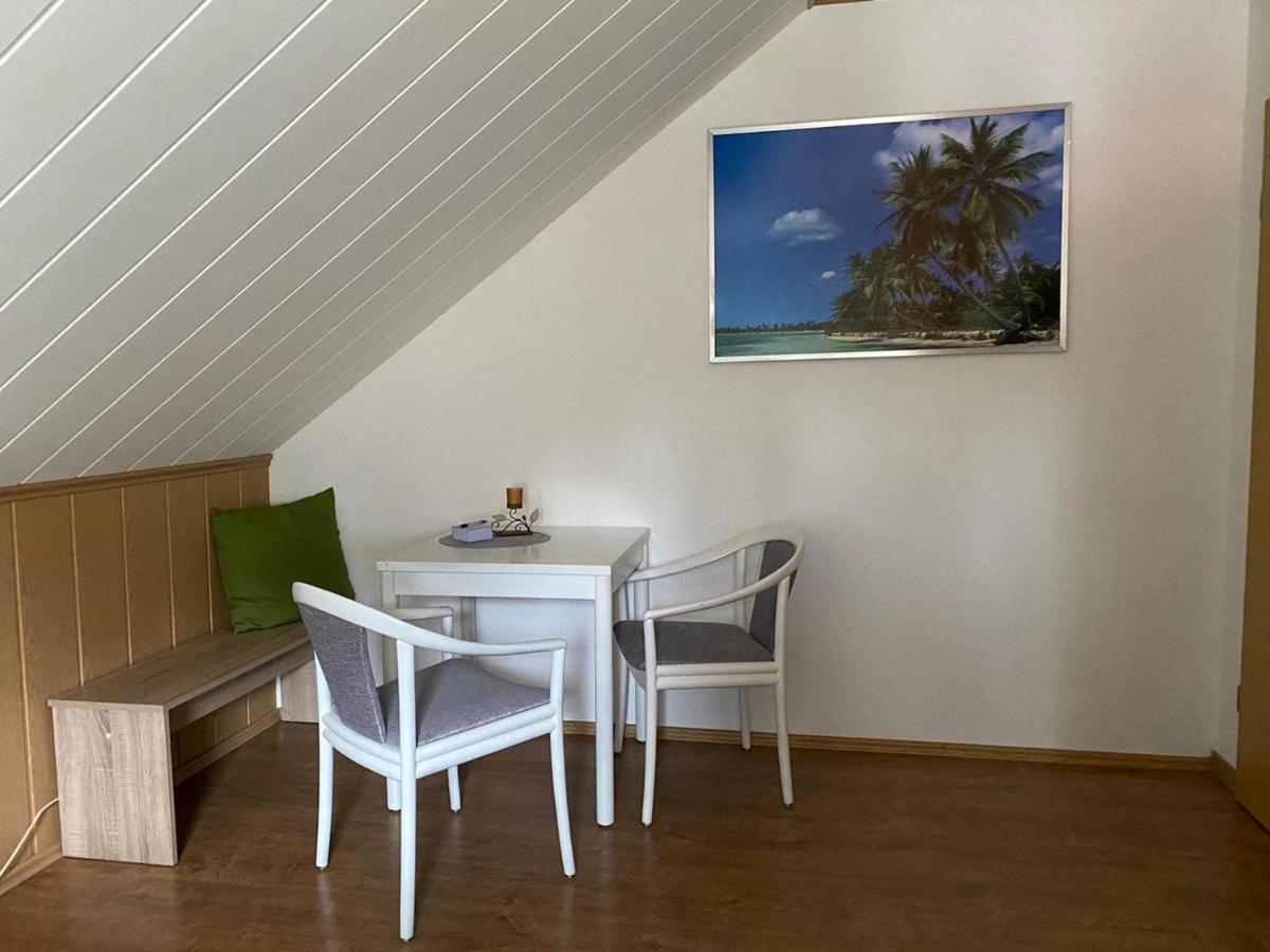 Cozy Apartment In Merlsheim With Garden Нихайм Экстерьер фото