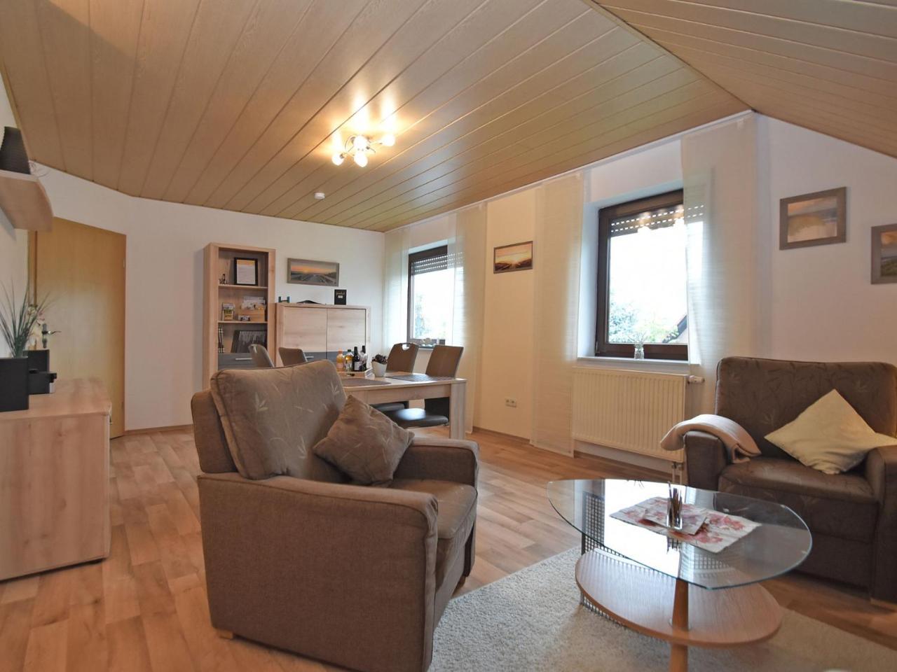 Cozy Apartment In Merlsheim With Garden Нихайм Экстерьер фото