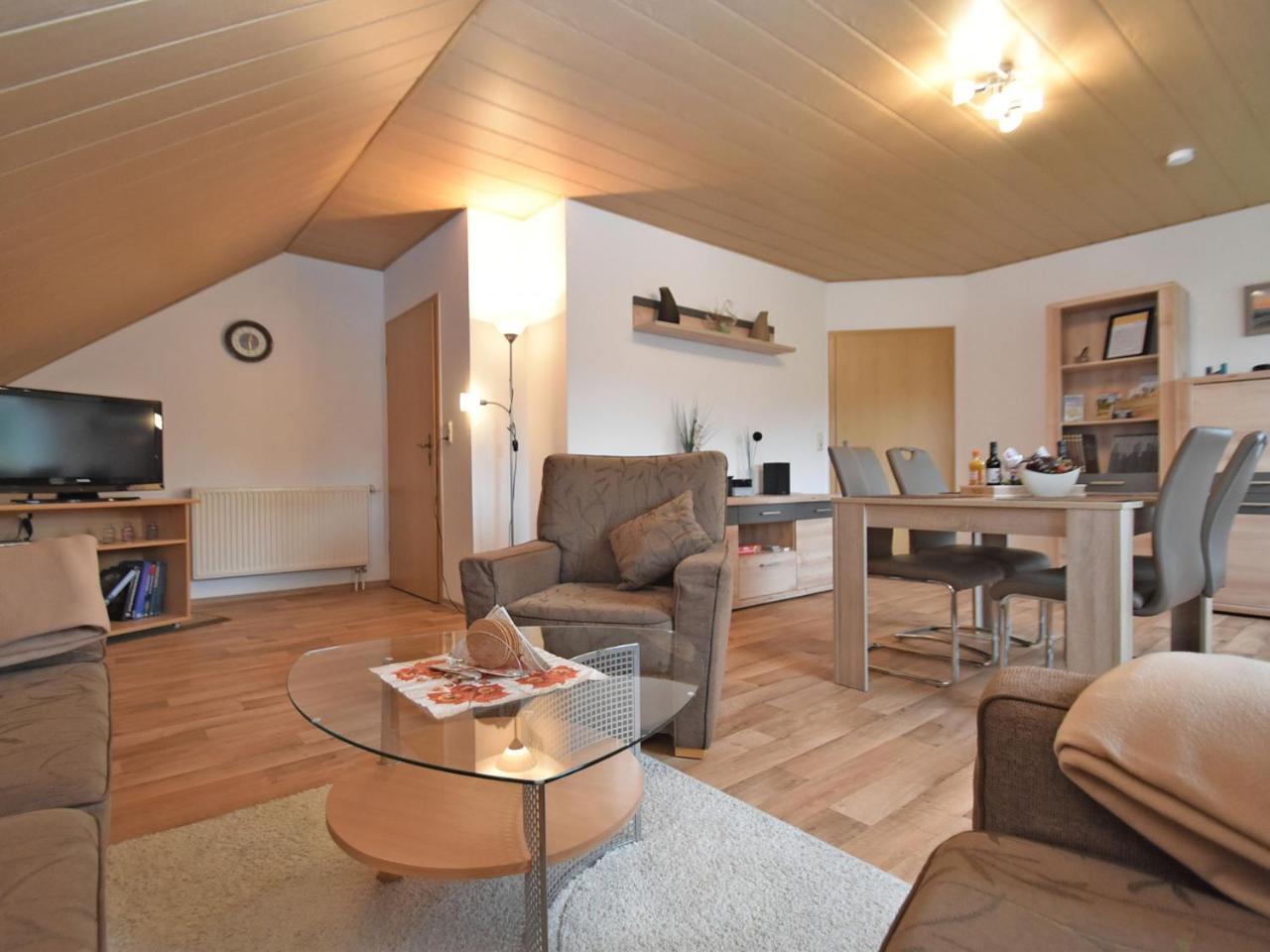 Cozy Apartment In Merlsheim With Garden Нихайм Экстерьер фото